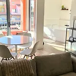아파트 Evasion De Luxe Avec Prive, Centre-port Le Cap 아그